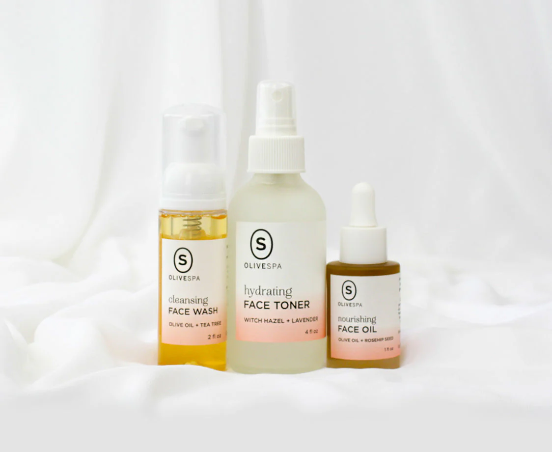 FACE ESSENTIALS SET - Image 2