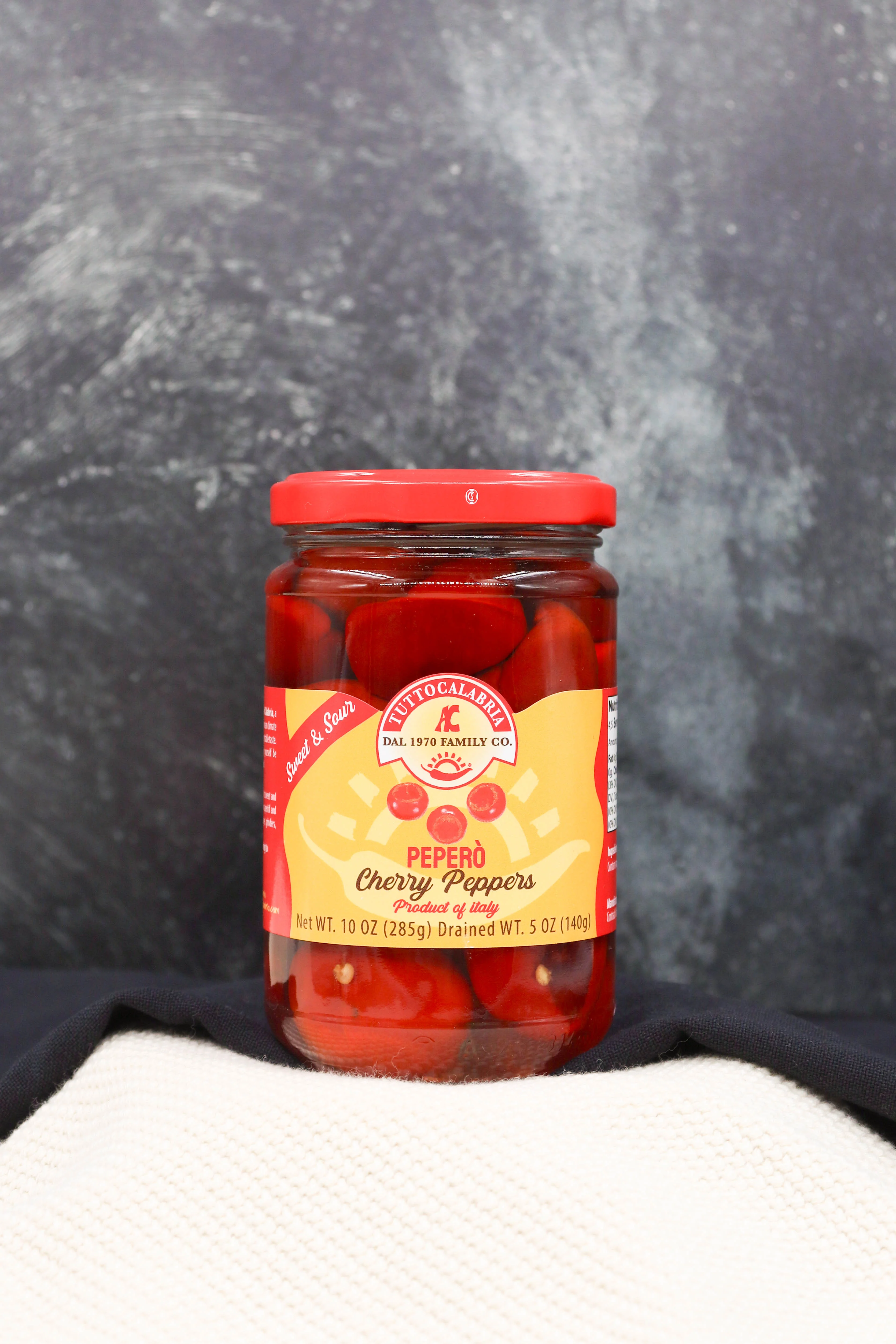 HOT CHERRY PEPPERS - Image 2